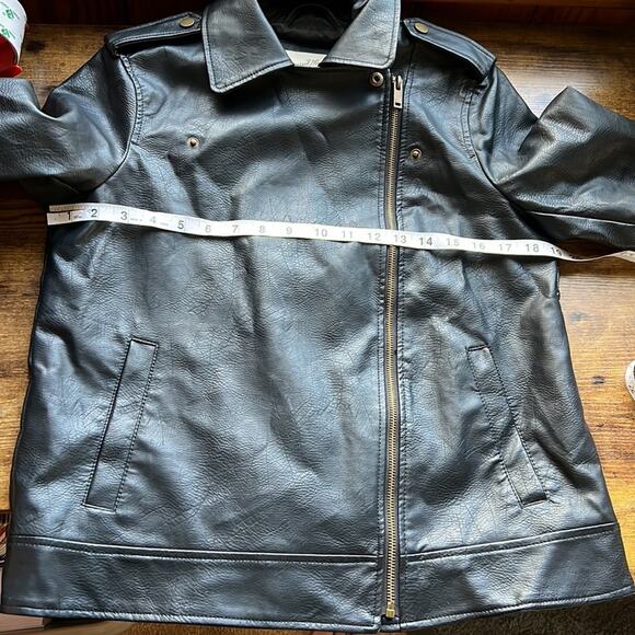 Universal Thread Small Faux Leather Multiple Zipper Polyester Jacket - Picture 13 of 16